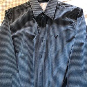 American Eagle Casual Button Down shirt